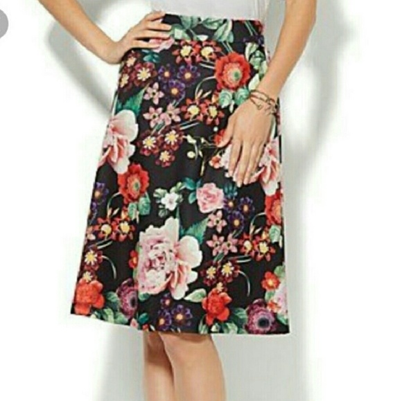 New York & Company Dresses & Skirts - New York & Company Floral Skirt